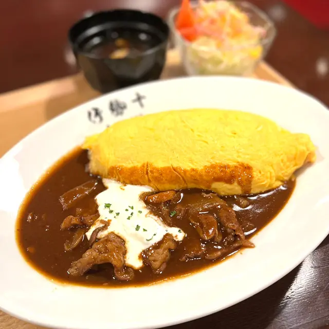 松阪牛ハッシュドビーフソースのオムライス